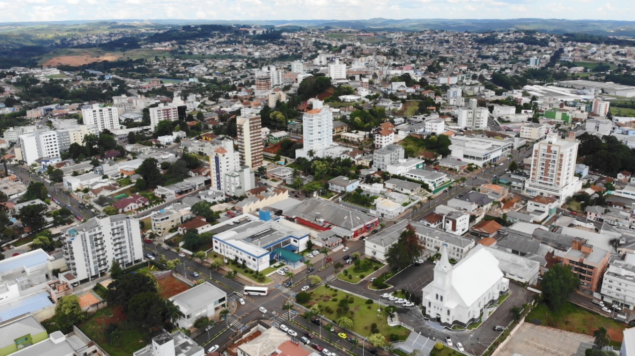 Caçador abre seleção para 108 cargos