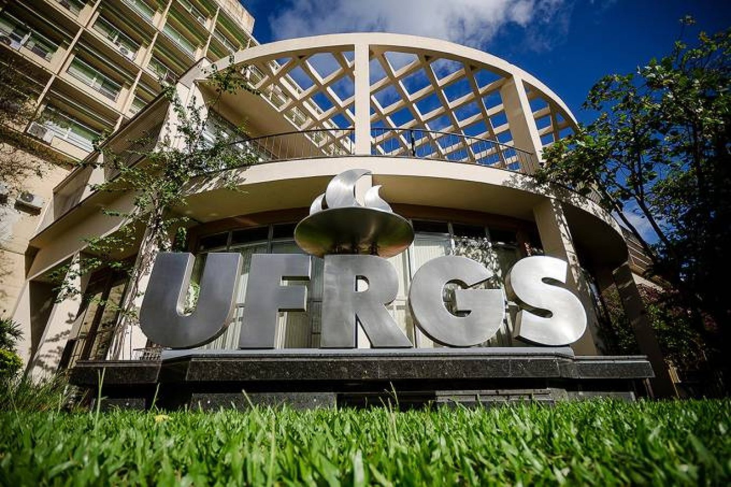 Ufrgs Abre Seleção No Campus De Porto Alegre 8303